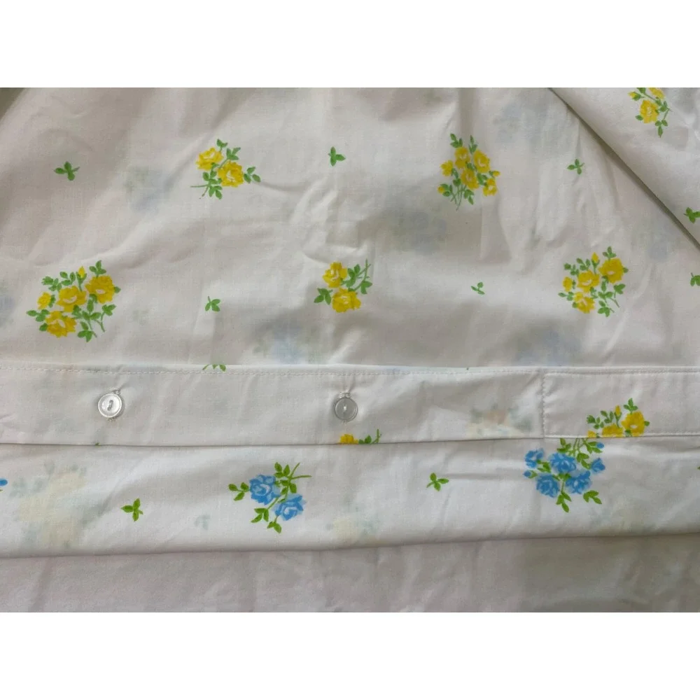 VTG Handmade Duvet Twin Cottage Mini Roses Yellow & Blue 1970s Lace Buttons Read